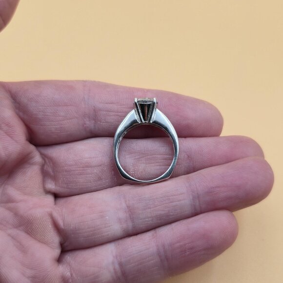 Size 7 Sterling Silver Round Cubic Zirconia With Channel Accents Ring A4799 - Picture 6 of 10